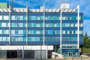 Travelodge London Teddington, Лондон