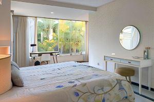 Fantastic Apartment 2 Minutes Walk from the Beach, Марбелья
