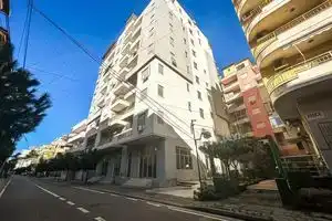Planet 665, Голем