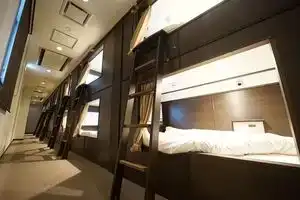 Wellcabin Tenjin - Male Only, Фукуока
