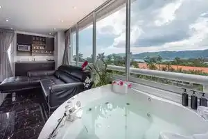 Patong Tower Apartment by Patong TC, Патонг