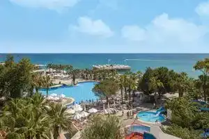 Botanik Hotel & Resort, Окурджалар