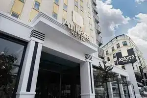 UK Ankara Hotel, Анкара