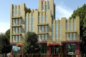 Manhattan Hotel & Restaurant, Кишинев