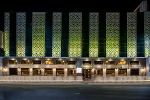 Отель «Leisure Inn Grand Chanakya»