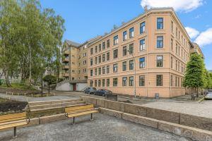 Modern and Central Apartment, 6 Mins to Oslo City, Осло