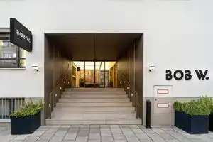 Bob W Munich Schwabing, Мюнхен
