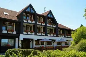 Landhotel Laarmann, Леннештадт