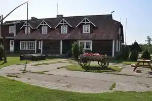 Отель «Käbi Külalistemaja», Хаапсалу