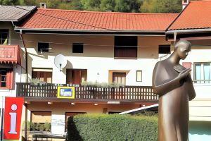 Apartments Hlapi with Spa, Кобарид