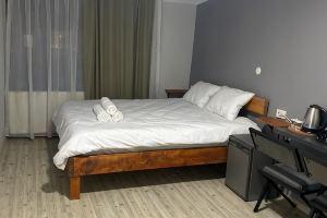 Convenient and Furnished Flat in Izmir Bayrakli, Измир