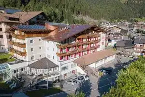 Hotel «Astoria», Канацеи