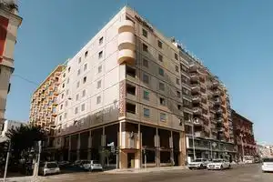 Palace Hotel, Бари