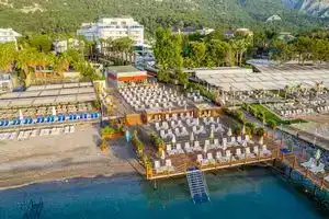 Rose Garden Premium Hotel, Бельдиби