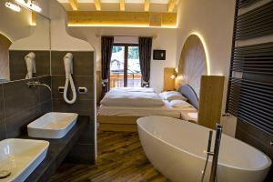 Hotel «El Paster», Поцца-ди-Фасса