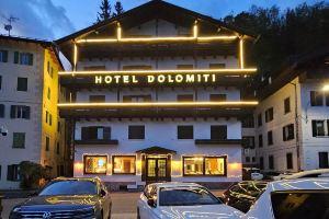 Hotel Tea Dolomiti - Lago di Alleghe - Monte Civetta, Аллеге