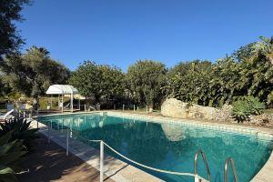 Isola Charm B&B - Pool & Nature Stay, Сиракуза