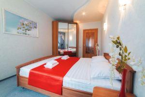 5 Stars 2-Room Apartment on 250th Anniversary of Chelyabinsk Street 25, Челябинск