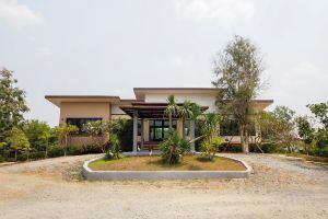 Oyo 733 t Resort, Супхан-Бури