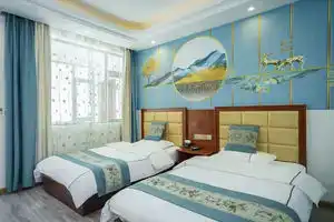 Ganglong Hotel (Yulong County No. 1 High School), Лицзян