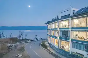 Отель «Yzl Seaview Garden Vacation», Дали