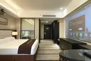 Dongguan Junyue Hotel, Дунгуань