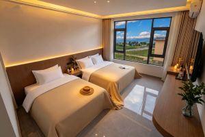 Yunqi Elegant Residence · Snow Mountain View Villa, Лицзян
