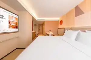 Orange Select Hotel(Kunming Nanping Pedestrian Street ), Куньмин