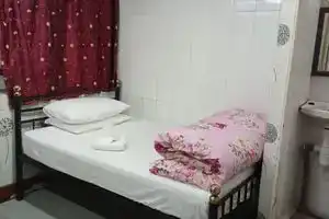 Хостел «Everest Base Camp», Гонконг