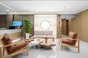 Hangzhou Huanglong Sports Centre • Qilan X Hotel (Wensan Road Subway Station), Ханчжоу