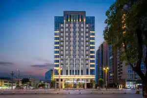 Dali Erhai Park Atour Hotel, Дали