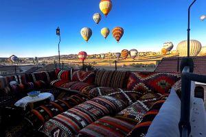 Sara Cave Cappadocia, Чавушин