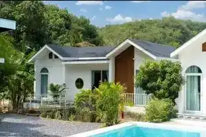 Tropical Oasis Aoyon Beach House, Панва