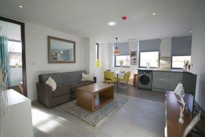 Naps Inn Serviced Apartments, Бирмингем