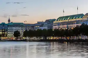 Отель «Fairmont Vier Jahreszeiten», Гамбург