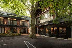 LONGINGHOUSE Kyukaruizawa Suwanomori, Каруидзава