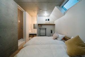 TOKYO CABIN, Токио