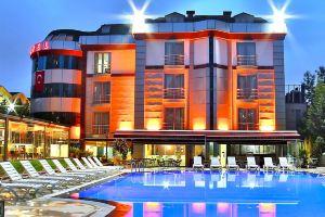 GARDAN HOTEL, Эсеньюрт