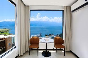 Serenly Bright Moon | 270° Sea View Resort and Observation Boutique Guesthouse, Дали