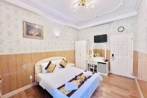 Reddoorz Truc Huyen Hotel, Хошимин