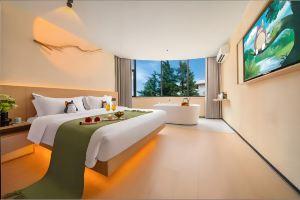 Longmao Jingling Hotel (Dali High-Speed Railway Station Erhai Park), Дали