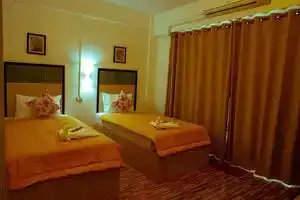 Krabi House, Краби