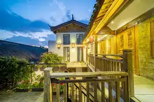 Отель «Lijiang Time Inn», Лицзян