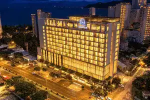 Отель «Quinter Central Nha Trang», Нячанг