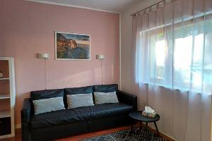 Cozy Apartment near Cologne - Hürth, Хюрт