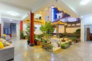 Hanjiang Snow View Inn, Лицзян