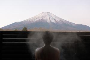 Mt Fuji View and Private Sauna Ryokan Shizuku(No accommodation for 12 years old and below), Яманакако