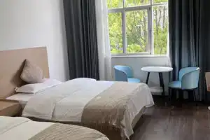 Xianghe Hotel, Дали