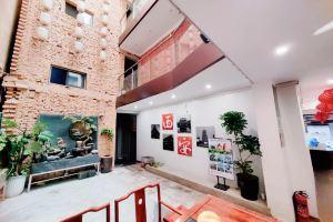 Tingting Homestay (Zhonggulou Street Xian), Сиань