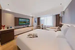 Huanqin Hotel, Дали
